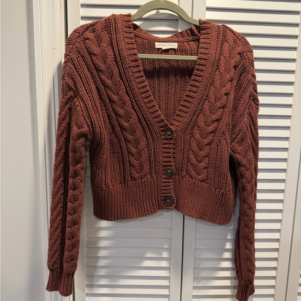 Aeropostale Cropped Cable-Knit V-Neck Cardigan in Rust